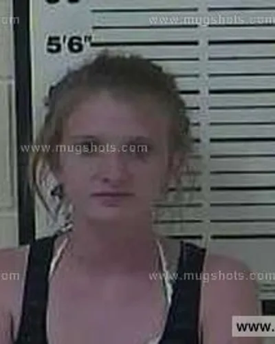 Booking photo of April Bernice Chambers, Carter County, Jun 15, 2013