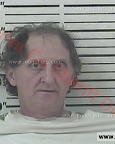 Booking photo of Larry Oliver, Carter County, Jan 12, 2018