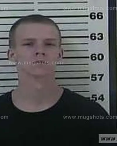 Booking photo of Eric Gunn, Carter County, Jan 6, 2014