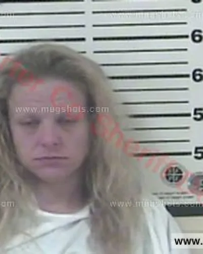 Booking photo of Ginger Lynette Stevens, Carter County, Aug 7, 2016