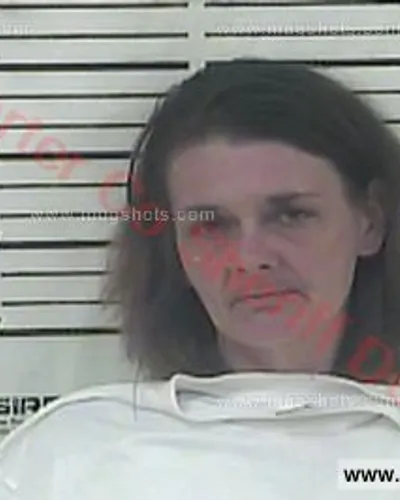 Booking photo of Trisha Marie Mckinney-Woods, Carter County, Oct 10, 2017