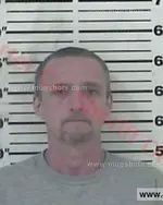 Booking photo of Lloyd Dewayne Guinn, Carter County, Apr 21, 2018