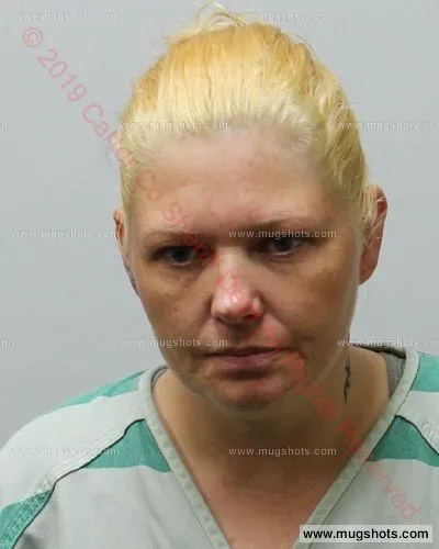 Booking photo of Amanda Lynn Wright, Carter County, Oct 30, 2019