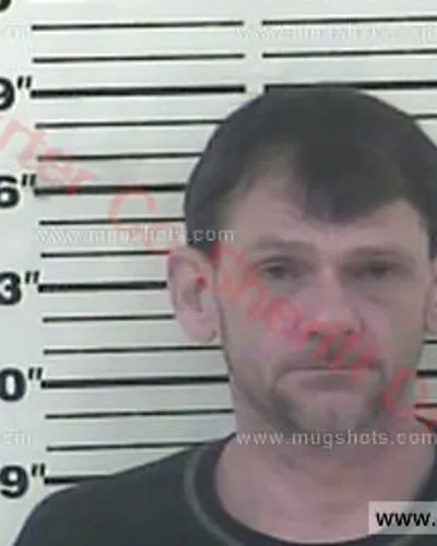 Booking photo of RICHARD TODD DAVIS, Carter County, Jun 30, 2016