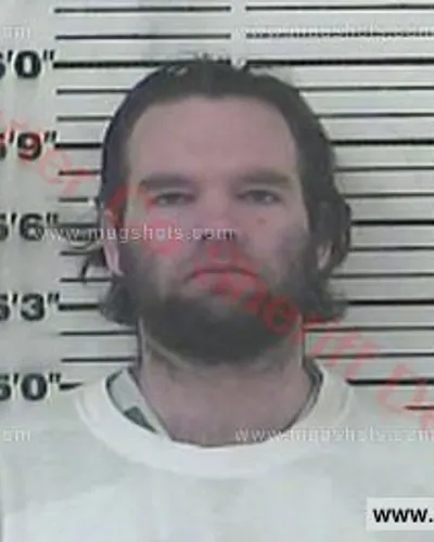 Booking photo of Matthew W Ii Jones, Carter County, Apr 14, 2018