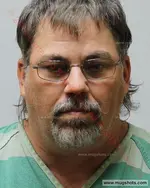 Booking photo of ROBERT DOUGLAS WALDROP, Carter County, May 25, 2019