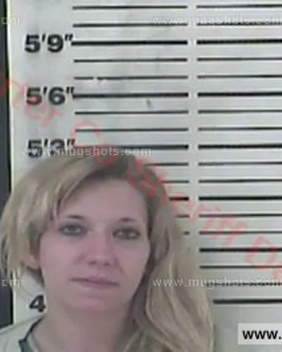 Booking photo of Natasha Ruthann Lipford, Carter County, Jul 4, 2018