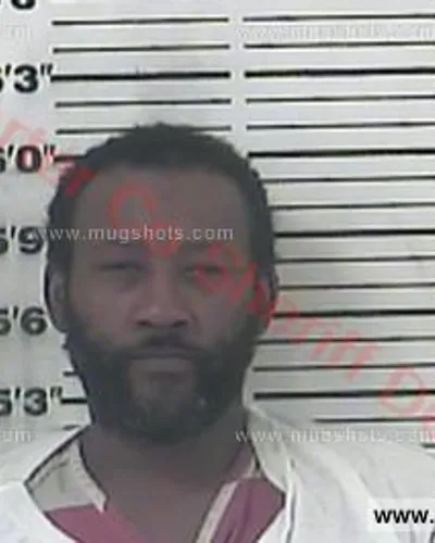 Booking photo of Desmond Montieze Johnson, Carter County, Jun 5, 2018