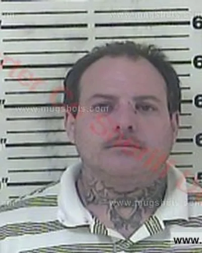 Booking photo of SCOTTY RAY QUINTON, Carter County, Feb 7, 2016