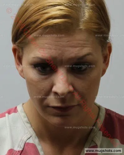 Booking photo of Amber Alvarez, Carter County, Apr 22, 2019