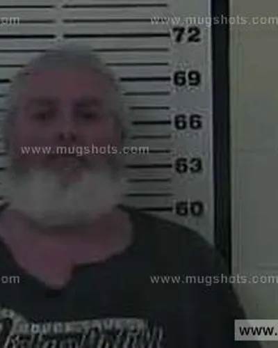 Booking photo of Clarke Lewis, Carter County, Dec 23, 2014