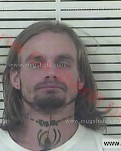 Booking photo of Calvin Darnell Honeycutt II, Carter County, Jul 14, 2017