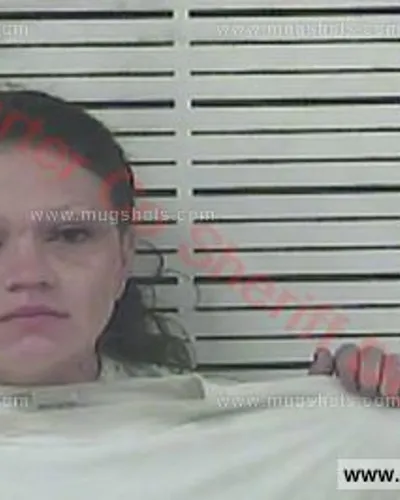 Booking photo of Tabbatha Louise Markland, Carter County, Nov 18, 2017