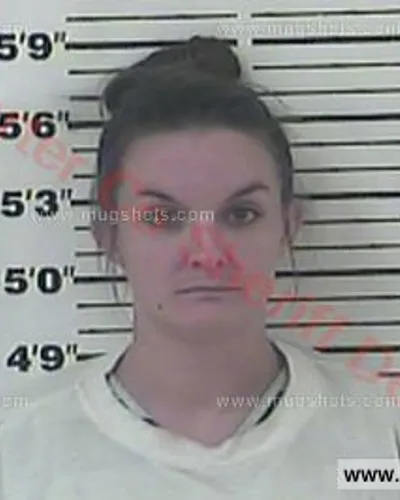Booking photo of Emma Jane Deyton, Carter County, Aug 17, 2016