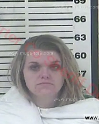 Booking photo of Latosha Townsend, Carter County, Feb 25, 2018