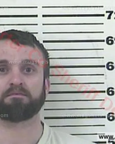 Booking photo of Travis Lee Good, Carter County, Dec 17, 2017