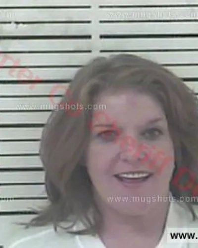 Booking photo of Kimberly Dawn Honeycutt, Carter County, Sep 22, 2017