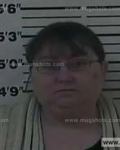 Booking photo of Crystal Lynn Barnett, Carter County, Mar 10, 2014
