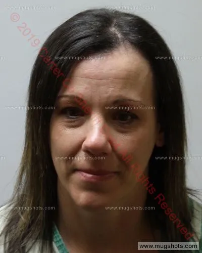 Booking photo of Tina Rainbolt, Carter County, Apr 18, 2019