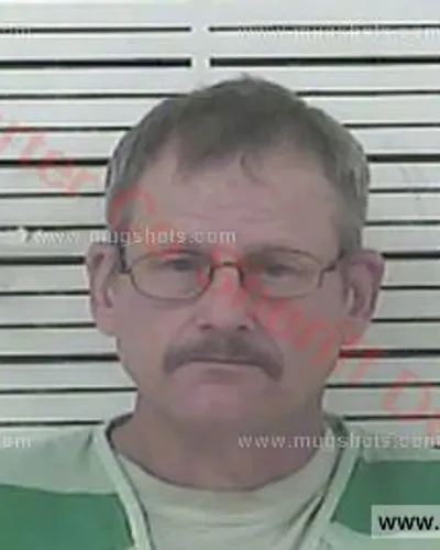 Booking photo of Neal Thomas Smith, Carter County, Nov 25, 2017