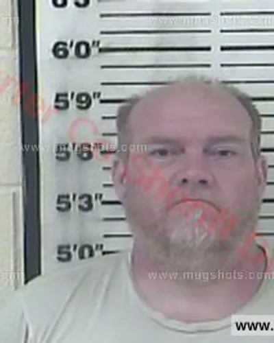 Booking photo of Larry Lee Hinkle Jr., Carter County, Jun 27, 2018