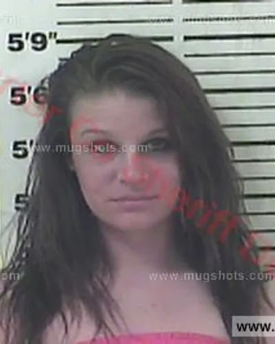 Booking photo of Clara Rickishia Oliver, Carter County, Mar 29, 2016