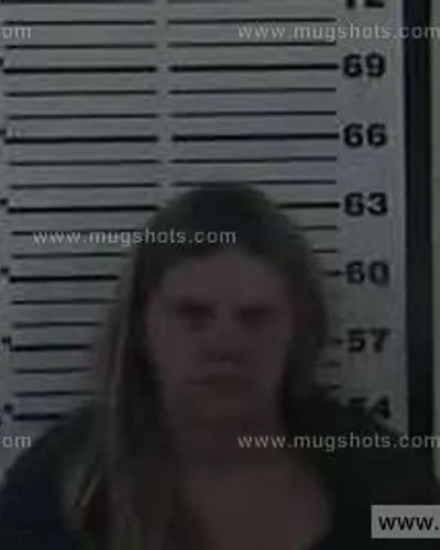 Booking photo of Lersa Hodge, Carter County, Aug 3, 2014