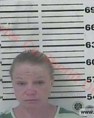 Booking photo of Nicole Renee Edwards, Carter County, May 27, 2018