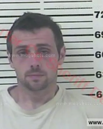 Booking photo of Nicholas Thomas Dean Little, Carter County, Jul 8, 2016