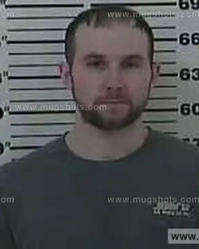 Booking photo of Gary Lloyd Macarthur, Carter County, Jan 11, 2014