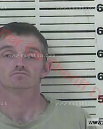 Booking photo of Clinton L Mckinney, Carter County, Jun 5, 2017