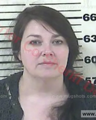 Booking photo of April Calloway, Carter County, Oct 6, 2015