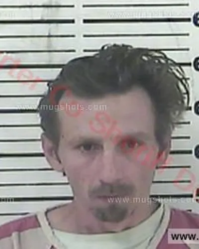 Booking photo of Travis Gene Belcher, Carter County, Dec 21, 2017