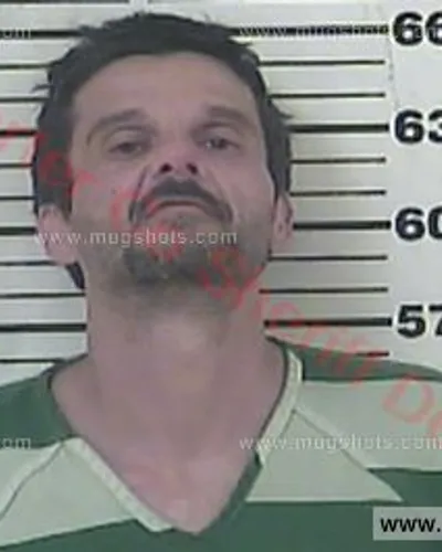 Booking photo of Sean Jamason Arnold, Carter County, Jun 14, 2017