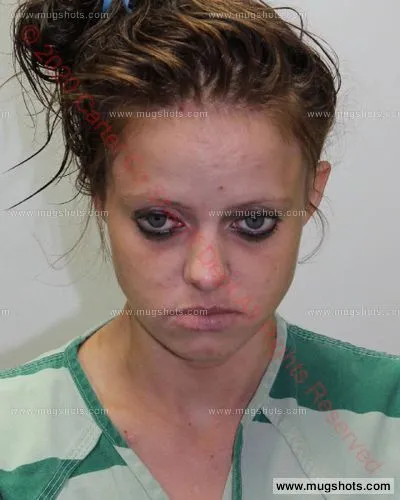 Booking photo of Brianna Shelton, Carter County, Jul 6, 2020