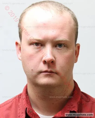 Booking photo of Matthew Dylan Roberts, Carter County, Jan 5, 2019