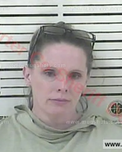 Booking photo of Selina Rae Bowers, Carter County, Jul 13, 2017