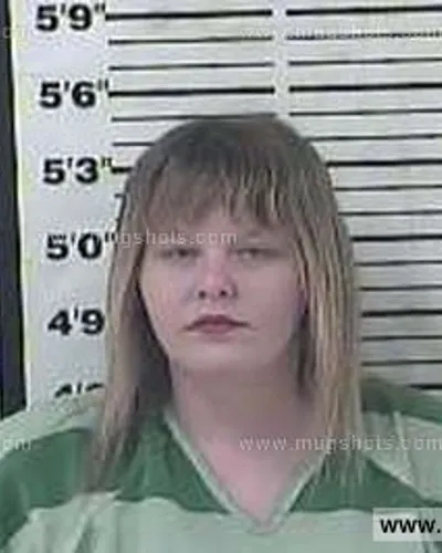 Booking photo of Cierra Hale, Carter County, May 19, 2015