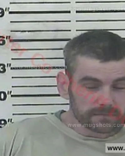 Booking photo of Nathan Paul Oliver, Carter County, Mar 31, 2017