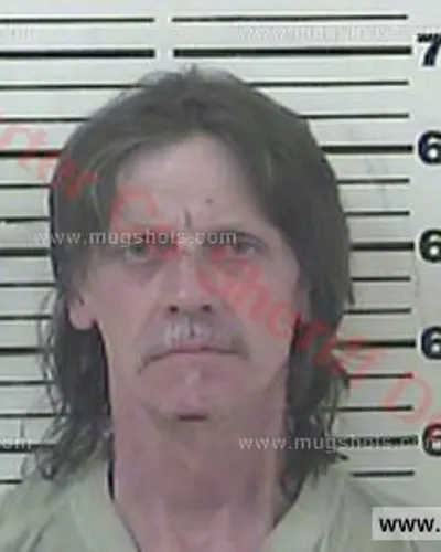 Booking photo of Wade Evan Hampton, Carter County, May 10, 2017