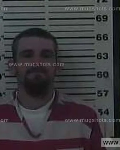 Booking photo of Nathan Paul Oliver, Carter County, Aug 19, 2014