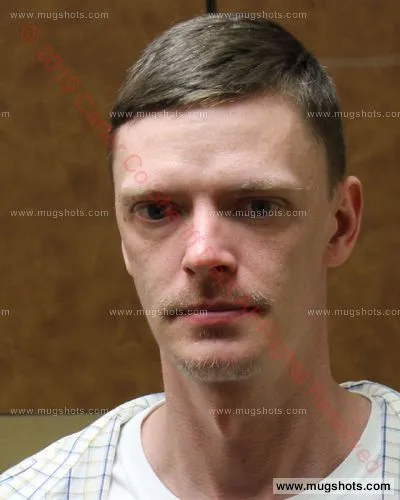 Booking photo of Andrew Lamountain, Carter County, Mar 28, 2019