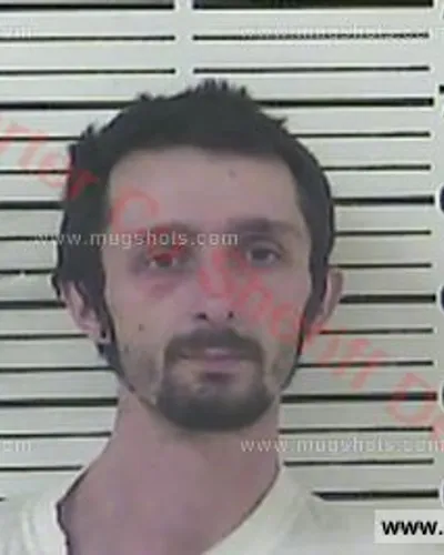 Booking photo of Justin Trivette, Carter County, Dec 31, 2016