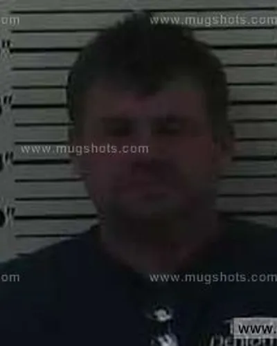 Booking photo of Todd Andrew Lambert, Carter County, Jan 31, 2015