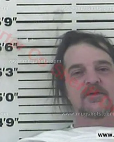 Booking photo of Steven Dwayne Long, Carter County, Jan 17, 2018