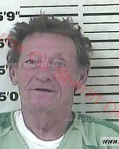 Booking photo of Emmett Blaine Hamrick, Carter County, Oct 29, 2015