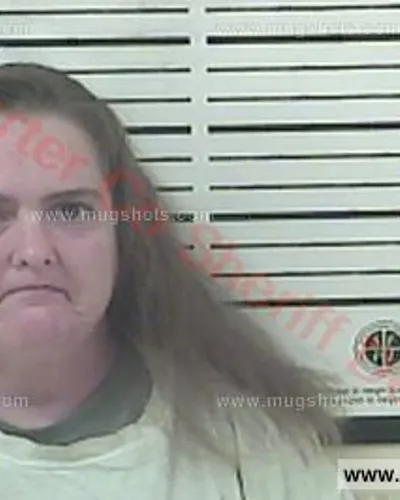 Booking photo of Leslie Ann Malone, Carter County, Feb 26, 2017