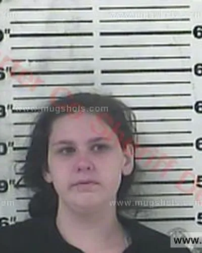 Booking photo of Tamara Sue Smith, Carter County, Jun 17, 2018