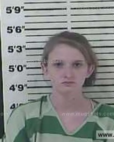 Booking photo of April Bernice Chambers, Carter County, Apr 18, 2015