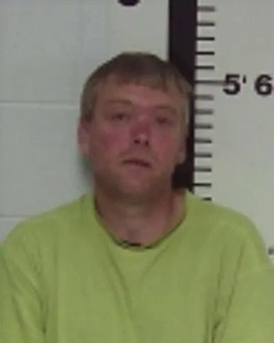 Most recent booking photo for JONATHAN E THOMAS